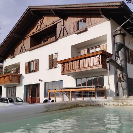 Appartamento Cologna Castelfondo Exterior foto